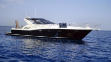 Uniesse 48